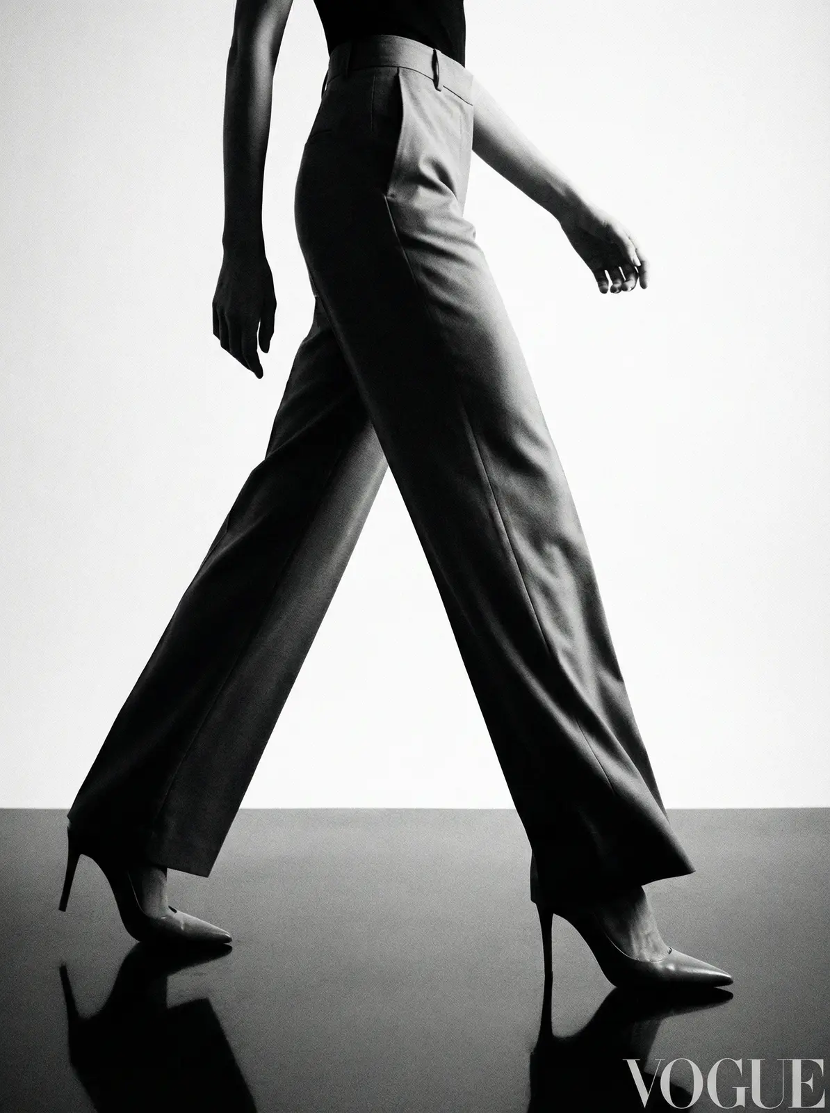 xxxx 大长腿 设计师长裤高跟鞋影像